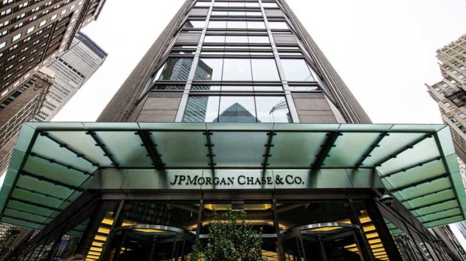 Top 8 Safest Banks in the World Latest Rankings OFFSHORE FREEDOM